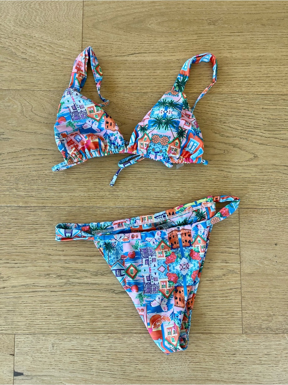 Women’s European bikini set size Large